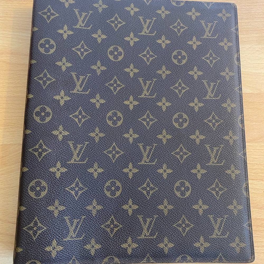 Louis Vuitton Binder